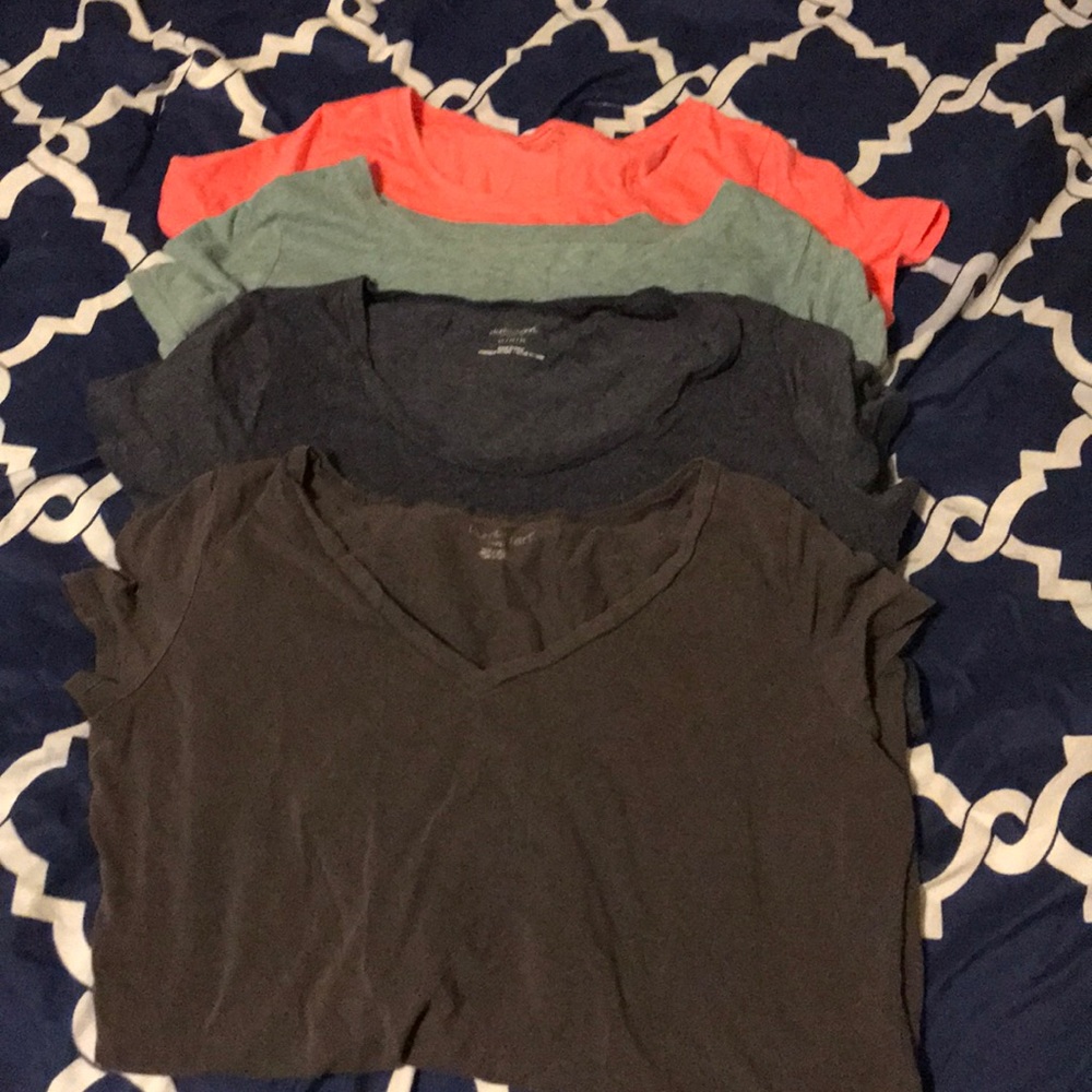 Lot of Maternity t shirt.